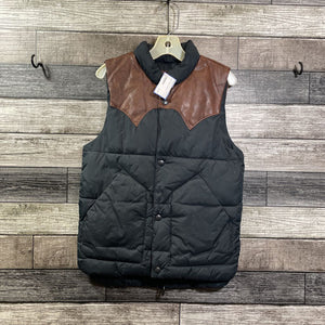 GAP PUFFER VEST 6/7