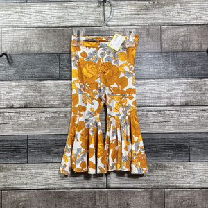 FLORAL RUFFLE PANTS 2/3