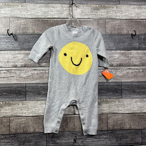 GAP SMILEY FACE SWEATER ROMPER 6-9 MO