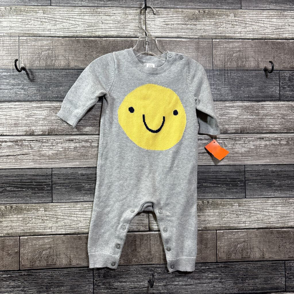 GAP SMILEY FACE SWEATER ROMPER 6-9 MO