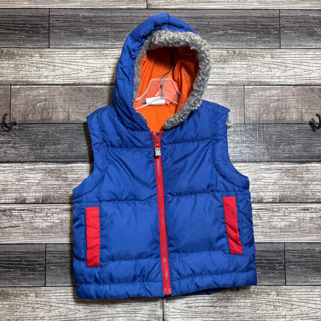 HANNA HOODED PUFFER VEST 90 / 3