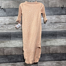 Load image into Gallery viewer, EASY PEASY ORGANIC KNOTTED SLEEP GOWN 0-3 MO
