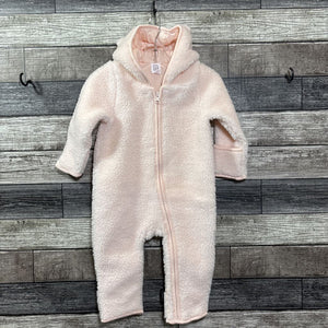 NWT GAP HOODED FLEECE BUNTING 6-12 MO
