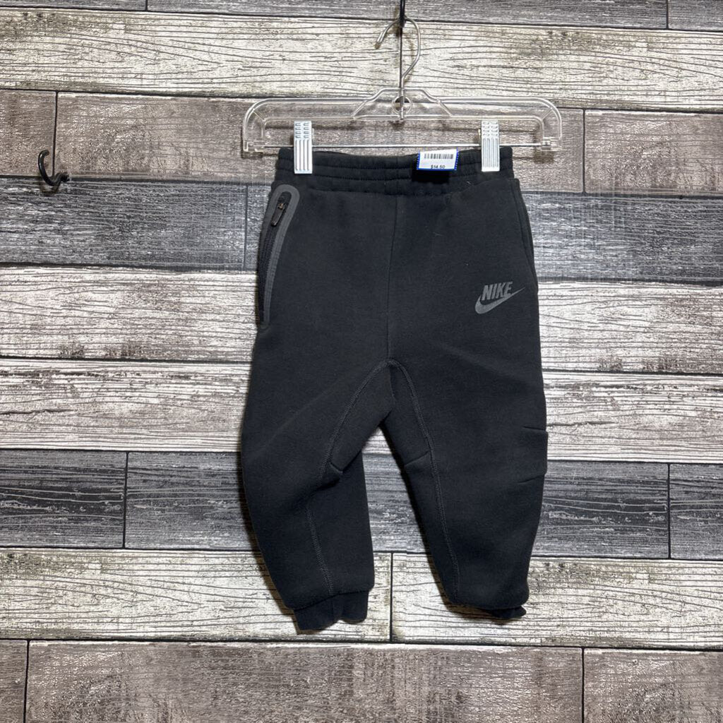 NIKE TECHC FLEECE JOGGER PANTS 2