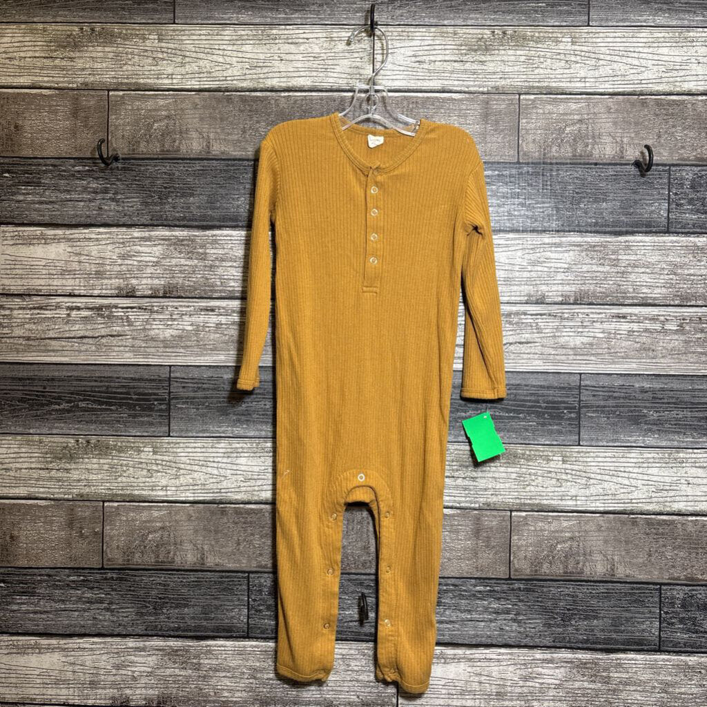 QUINCY MAE ORGANIC RIBBED HENLEY ROMPER 18-24 MO