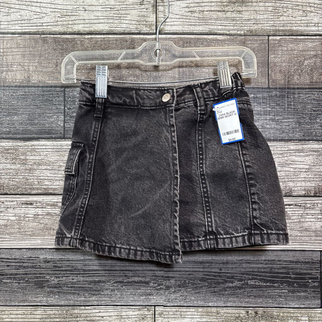 ZARA BLACK DENIM SKORT 4/5