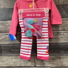 Load image into Gallery viewer, BLADE &amp; ROSE 2PC LS DUCK APPLIQUE SHIRT + LEGGING 0-6 MO
