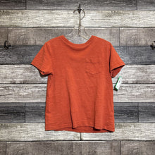 Load image into Gallery viewer, MINI BODEN SS POCKET T-SHIRT 4/5
