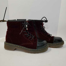 Load image into Gallery viewer, DR.MARTENS SEUDE BOOT 1
