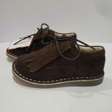 Load image into Gallery viewer, NEW OTS BROWN SUEDE SHOES 23 / 7
